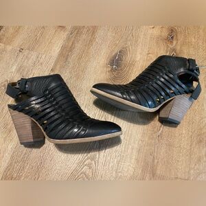 Dolce Vita Booties